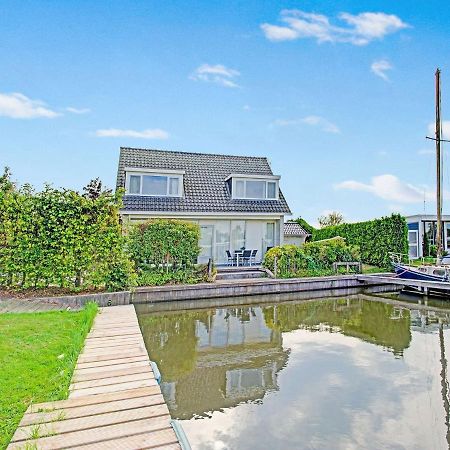 Boornzwaag over de Wielen Waterfront Holiday Home With Jetty מראה חיצוני תמונה