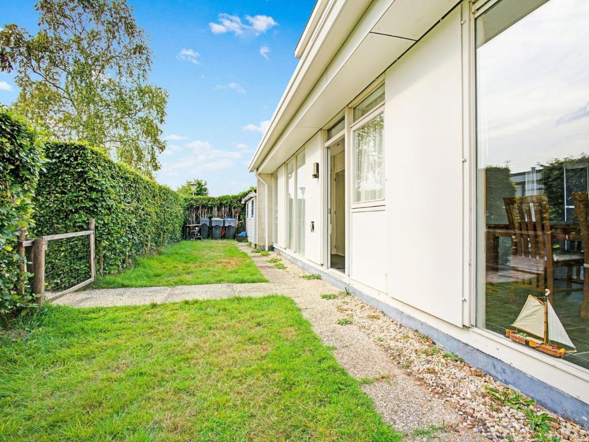 Boornzwaag over de Wielen Waterfront Holiday Home With Jetty מראה חיצוני תמונה