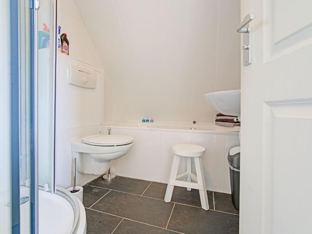 Boornzwaag over de Wielen Waterfront Holiday Home With Jetty מראה חיצוני תמונה