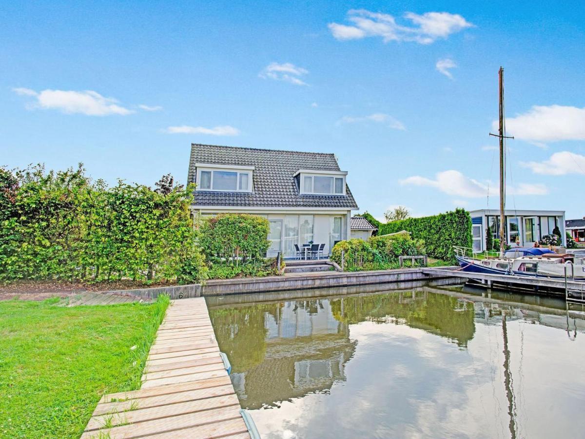 Boornzwaag over de Wielen Waterfront Holiday Home With Jetty מראה חיצוני תמונה
